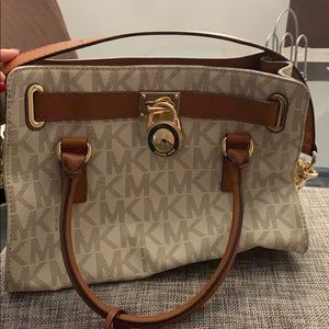 Micheal Kors bag